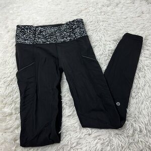 Lululemon Fresh Tracks Tight Black / Iced Wave White Black